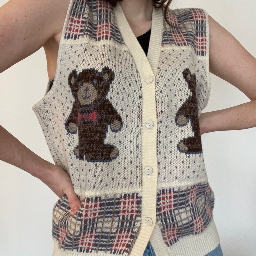 90’s vintage teddy bear knit sweater vest/ large - Picture 3 of 13